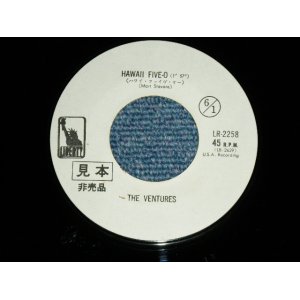 Photo: THE VENTURES  -  HAWAII FIVE-O  ( WHITE LABEL PROMO  :  non /MINT- ) / 1969 JAPAN 0RGINAL White Label Promo & BLACK WAX VINYL  Used 7" Single 