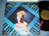 Photo: GEORGE GREELEY ジョージ・グリーリー - PLAYS GEORGE GERSHWIN  / 1960's JAPAN ORIGINAL RED WAX Vinyl Used LP 