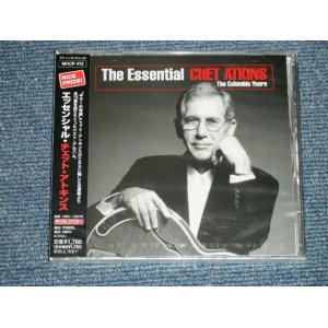 Photo: CHET ATKINS - THE ESSENTIAL CHET ATKINS ~The COLUMBIA YEARS /(SEALED)  / 2004 JAPAN  ”Brand New Sealed ” CD