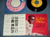 Photo: RAY CHARLES - TOGETHER AGAIN : NO USE CRYING  (VG+++/MINT- WTRDMG)   / 1966 JAPAN ORIGINAL Used 7"45 Single