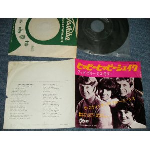 Photo: THE SWINGING BLUE JEANS スウィンギング・ブルー・ジーンズ  - A)HIPPY HIPPY SHAKE ヒッピー・ヒッピー・シェイク B)GOOD GOLLY MISS MOLLY (VG/Ex++ TearOC)  /    JAPAN REISSUE  Used 7"Single 