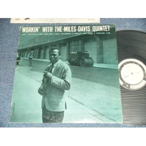 Photo: MILES DAVIS マイルス・デイビス- WORKIN' WITH THE MILES DAVIS QUINTET  ( Ex/MINT-) / 1975 Japan REISSUE "WHITE LABEL PROMO" Used LP 