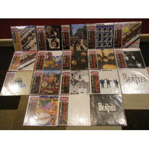 Photo: THE BEATLES ザ・ビートルズ - 18 TITLES Complete Set (PLEASE+WITH+A HARD+FOR SALE+HELP+REVOLVER+RUBBER+SGT+WHITE+YELLOW+ABBEY+LET+NOLLYWOOD+OLDIES+20GREATEST+RED+BLUE(NEW) / 1992 Version + 14993 Version JAPAN "BRAND NEW" LP with OBI 