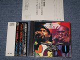 Photo: JOHNNY OSBOURNE & THRILLER U - JOHNNY OSBOURNE vs THRILLER U / 1992 JAPAN Used CD With OBI 