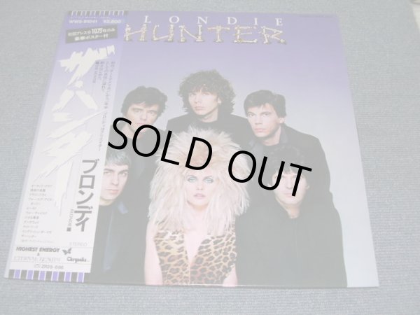 Photo1: BLONDIE  -THE HUNTER / 1982 JAPAN WHITE LABEL PROMO MINT LP + OBI + POSTER