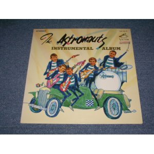 Photo: THE ASTRONAUTS -  INSTRUMENTAL ALBUM / 1960s JAPAN ONLY ORIGINAL TEST PRESS Used LP 