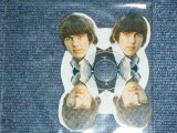 Photo: GEORGE HARRISON  of THE BEATLES - INTERVIEW SHAPED PICTURE CD / 1995 ORIGINAL SHAPED PICTURE CD 