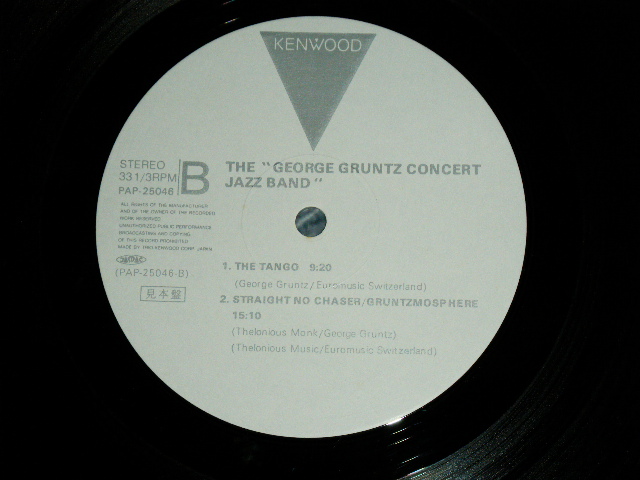 Photo: THE GEORGE GUNTZ CONCERT JAZZ BAND - GG-CJB : STRAIGHT NO CHASER / 1984 JAPAN ORIGINAL White Label PROMO Used LP With OBI 