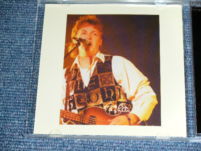 Photo: PAUL McCARTNEY ( of THE BEATLES ) -  HOLA MEXICO : VIVA MEXICO  /  Used COLLECTOR'S (BOOT)  Used CD 