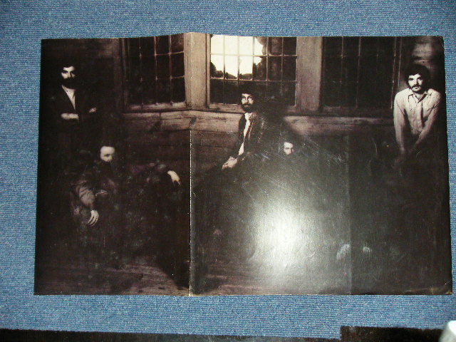 Photo: THE BAND - STAGE FLIGHT ( With OUTER SLICK Jacket )  (Ex+/MINT-) / Japan Original Used LP   