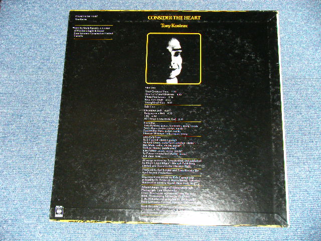 Photo: TONY KOSINEC トニー・コジネク  - CONSIDER THE HEART ( Ex++/MINT-) / 1977 JAPAN  ORIGINALUsed LP