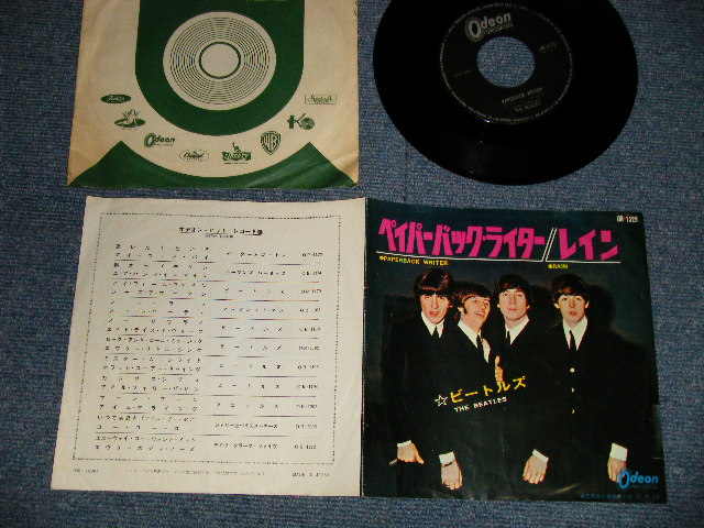 The BEATLES ビートルズ - A) PAPERBACK WRITER ペイパーバック・ライター B) RAIN レイン  (Ex++/Ex++) /1966 ¥370 Mark JAPAN Used 7