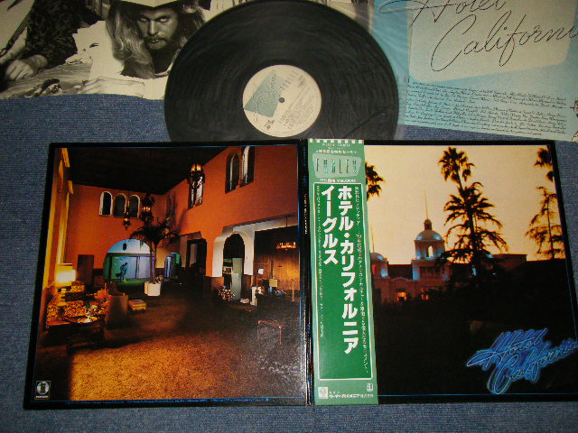 EAGLES イーグルス - HOTEL CALIFORNIA (With POSTER + INSERTS) (MINT-/MINT-) /  1981 Japan Reissue Used LP with OBI