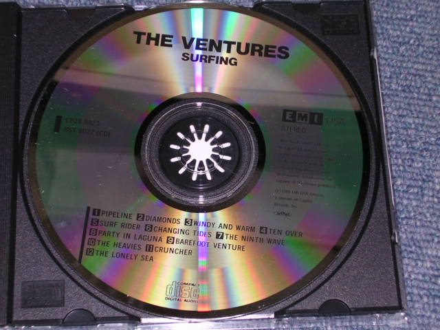 Photo: THE VENTURES - SURFING / 1989 JAPAN ORIGINAL Used  CD With OBI 